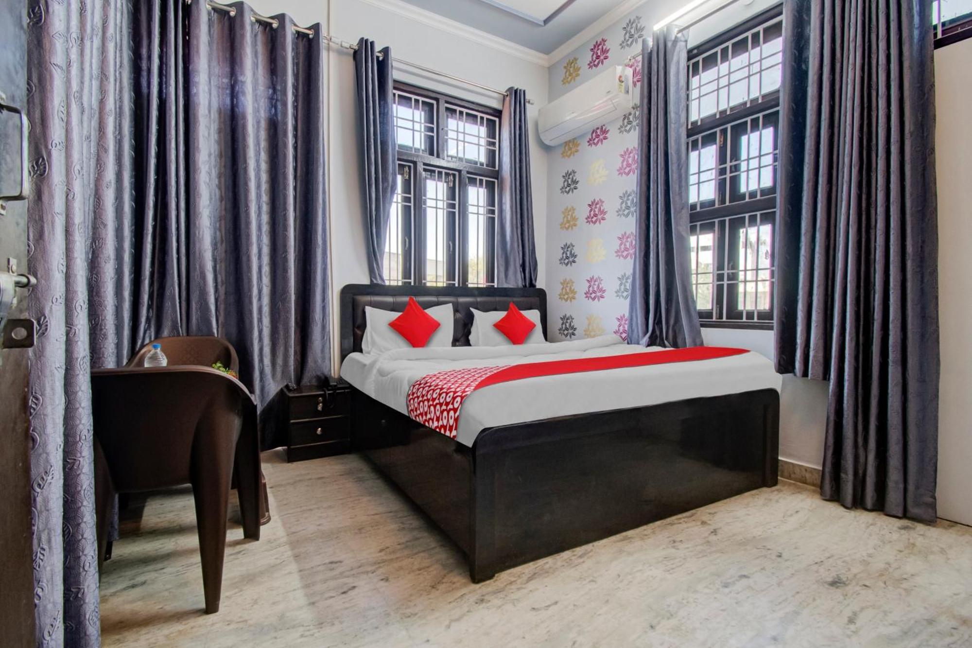 Oyo Flagship 81130 Vanya Guest House Jaipur Dış mekan fotoğraf