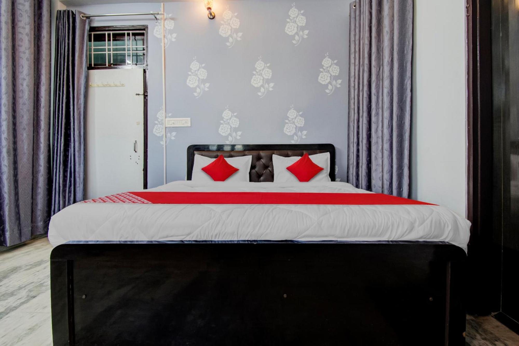 Oyo Flagship 81130 Vanya Guest House Jaipur Dış mekan fotoğraf